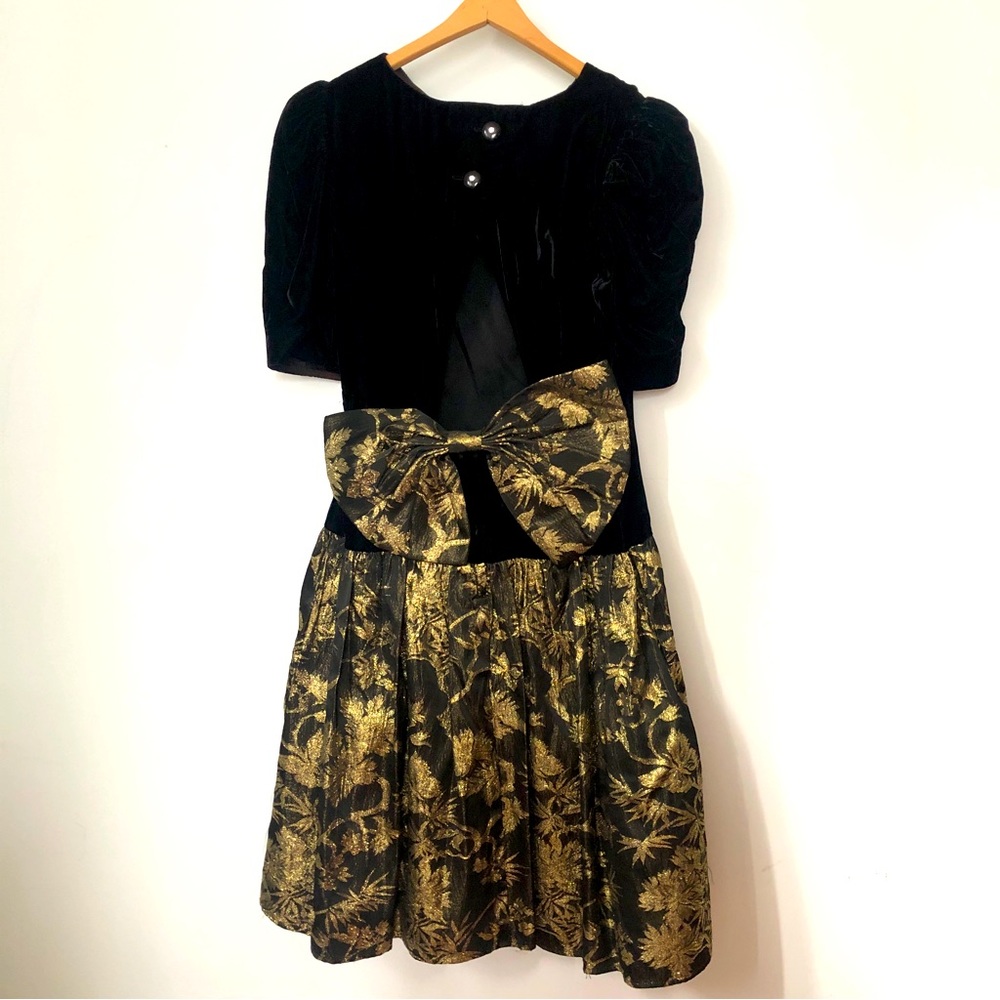 Vintage 80’s Susan Roselli black velvet and gold lame dress